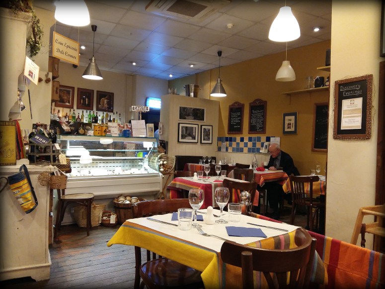 French Living inside